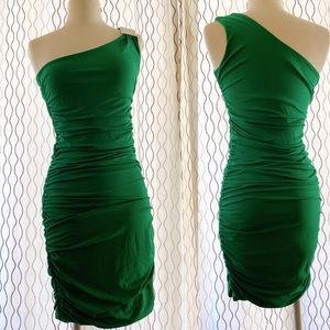Emerald one shoulder tight dress